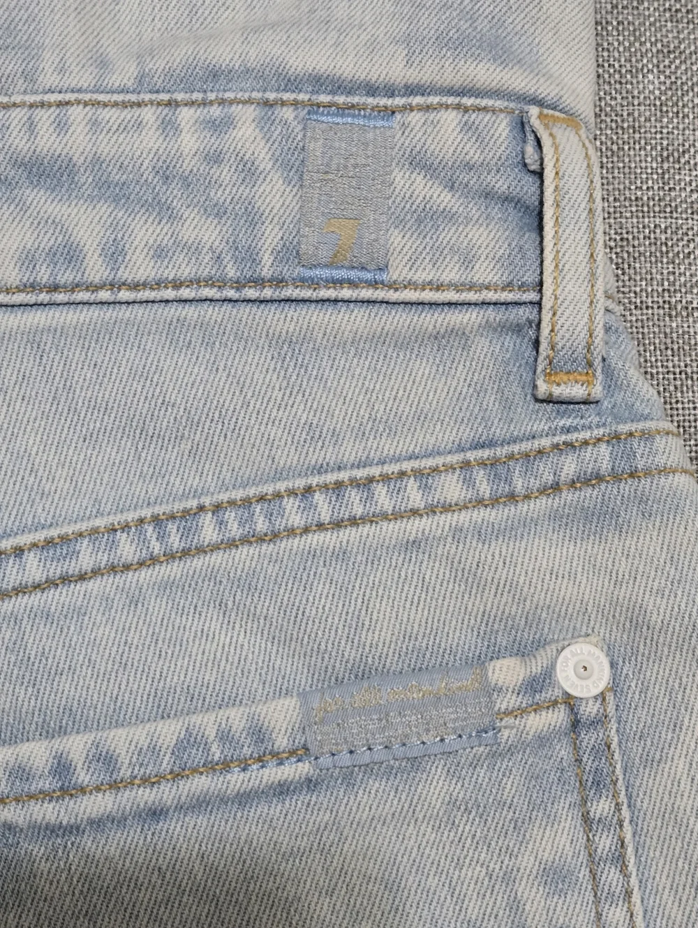 ​7 For All Mankind High Rise Paperbag Waist Straight Leg Jeans Light Wash 25